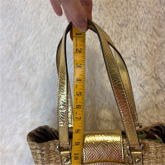 Y2K Guess Straw and Gold Ribbon
Woven Shoulder Bag - Picture 12 of 16